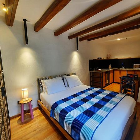 Hostal Suite Le Fabrique Куенка Екстериор снимка