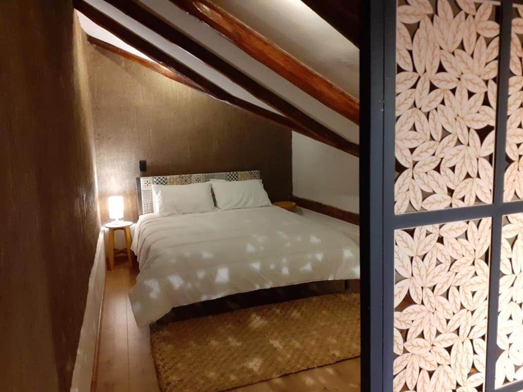 Hostal Suite Le Fabrique Куенка Екстериор снимка