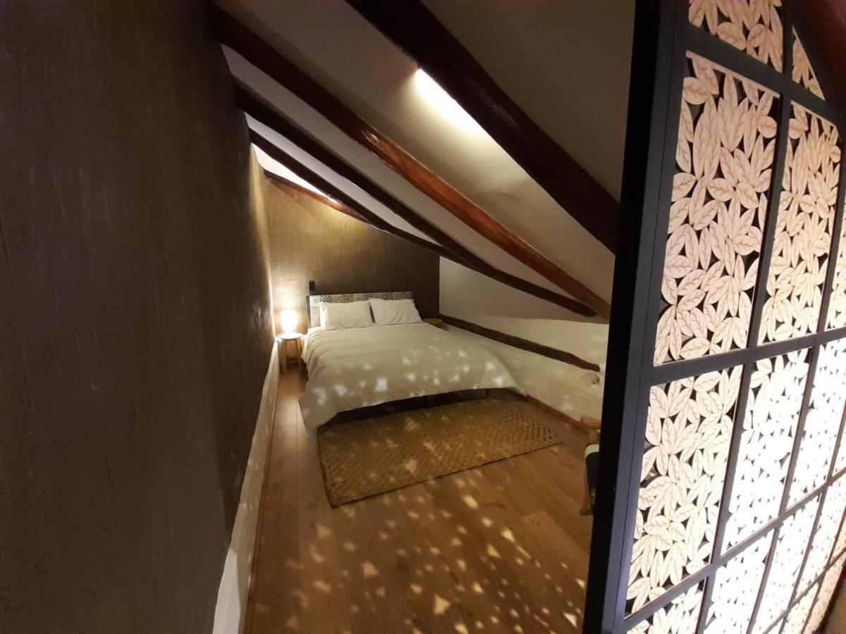 Hostal Suite Le Fabrique Куенка Екстериор снимка