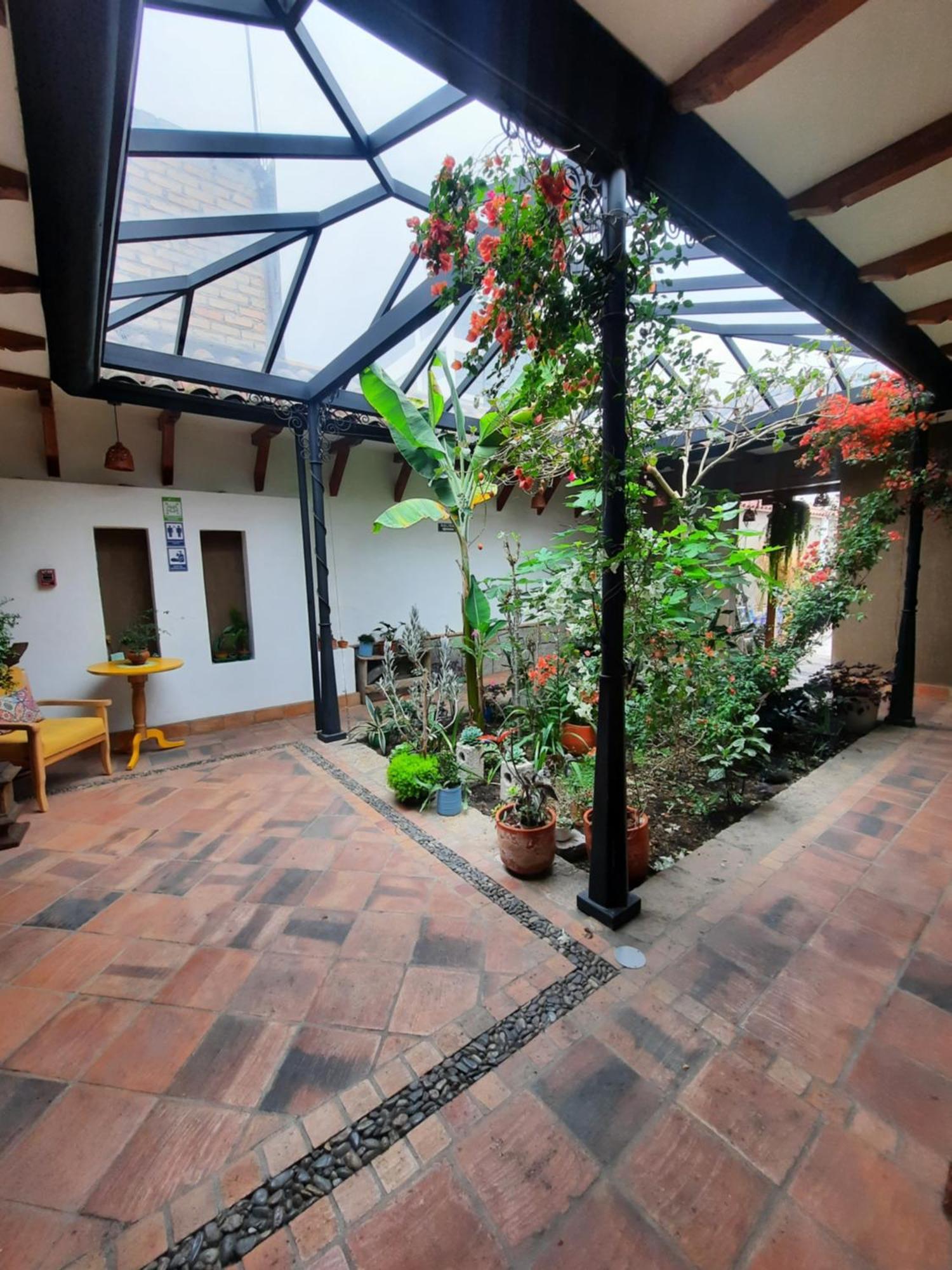 Hostal Suite Le Fabrique Куенка Екстериор снимка