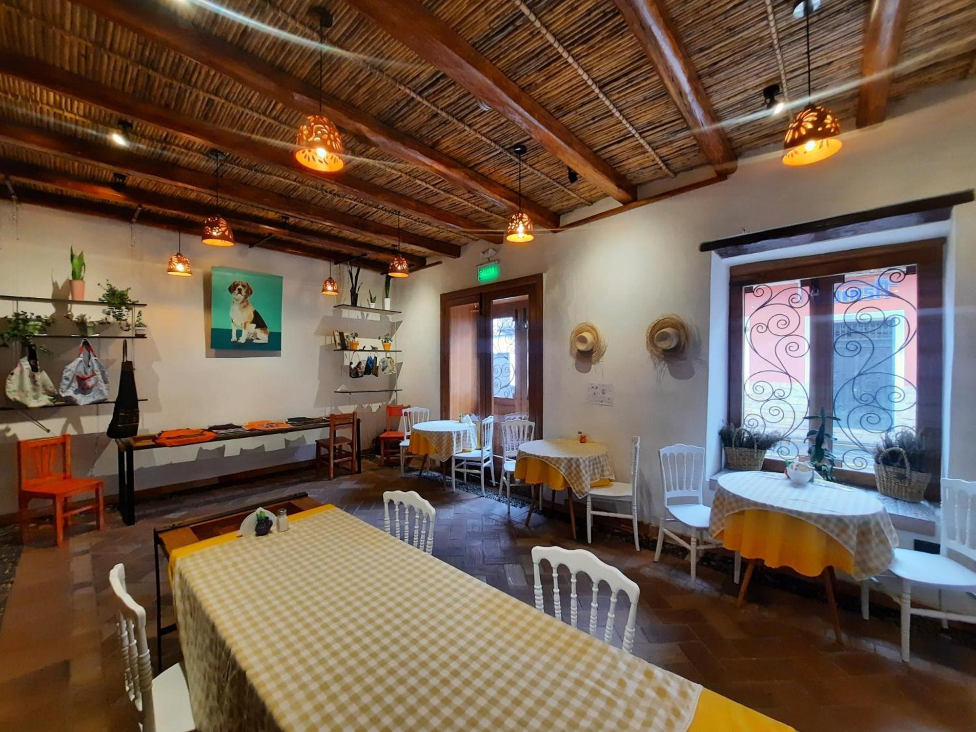 Hostal Suite Le Fabrique Куенка Екстериор снимка